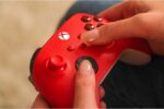 Xbox Wireless Controller - Pulse Red 9